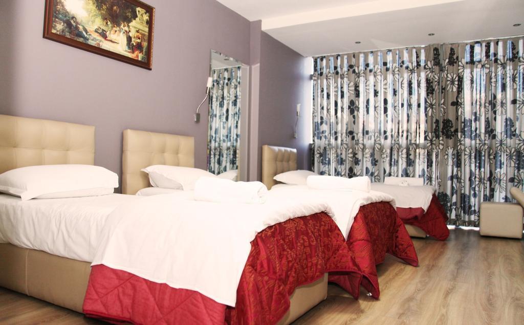 Hotel Relax Tirana Rum bild